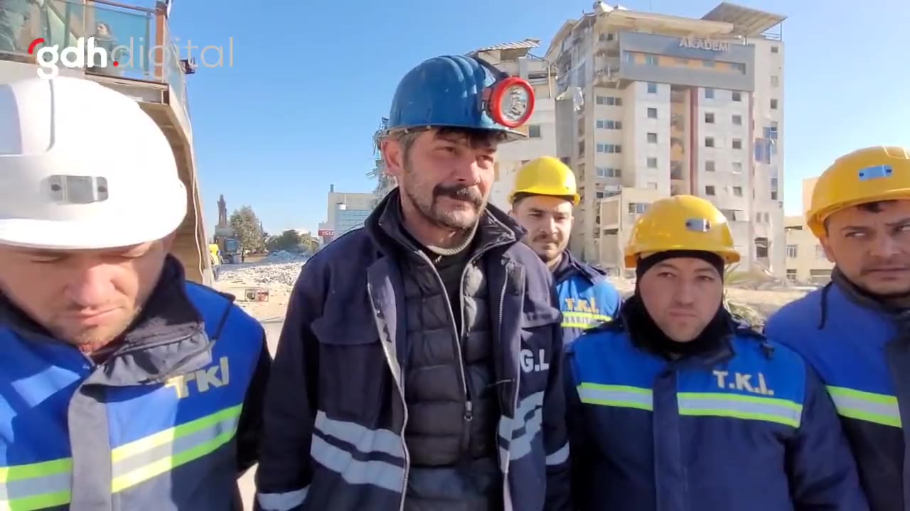 Hatay'da 12. günde arama kurtarma devam ediyor: Umut var!