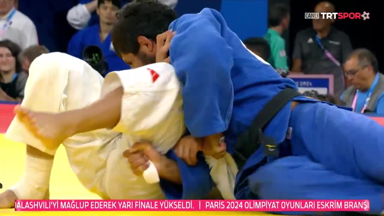 Salih Yıldız, Paris 2024'te yarı finalde Gürcü rakibi yendi