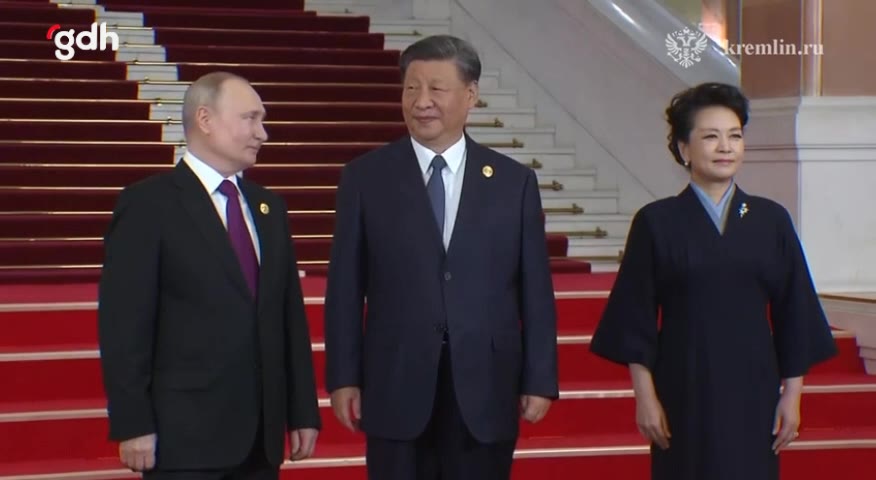 Putin, Kuşak ve Yol Forumu öncesi Xi ile görüştü
