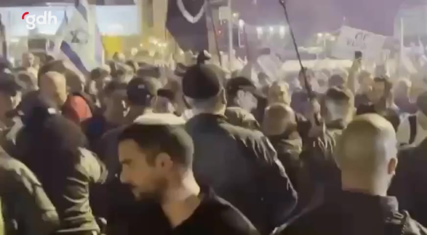 İsrailli esir yakınları Kudüs'te Netanyahu hükümetine karşı gösteri yaptı