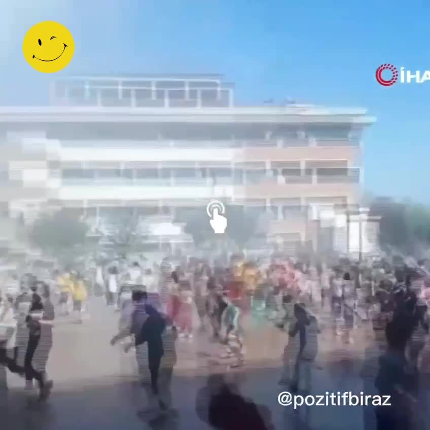 Sıcaktan bunalan Osmaniyeli çocukların imdadına itfaiye