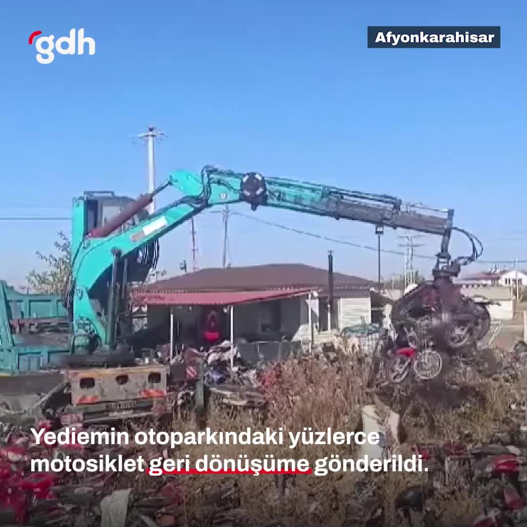 Afyonkarahisar'da 428 motosiklet ve 4 otomobil geri döndü