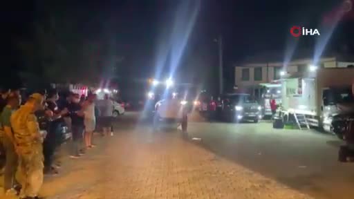 Çanakkale ve Uşak'taki yangınlarla mücadele sürüyor