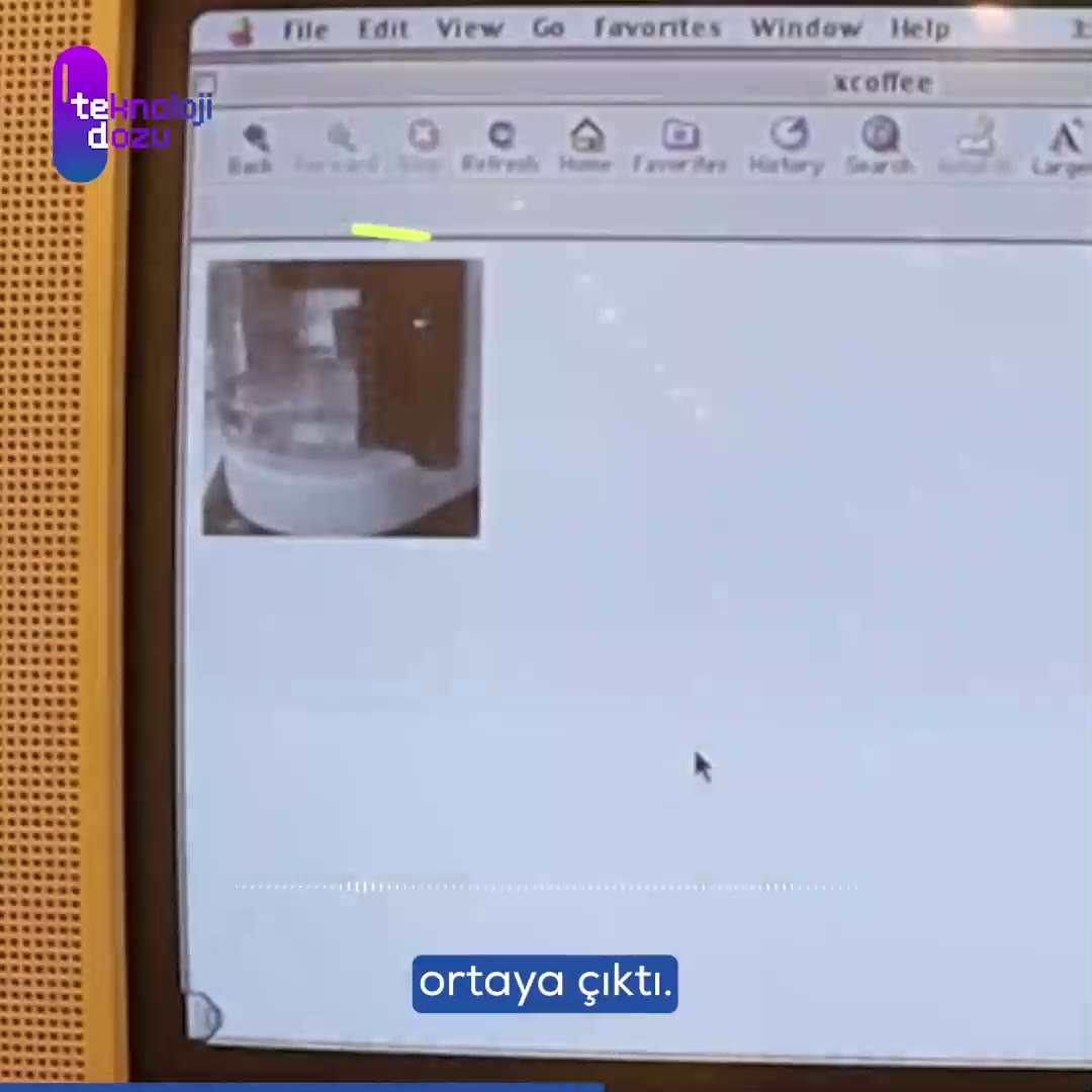 Webcam'in Hayatımıza Girişi: İlk Çaydanlık Gözetleme!