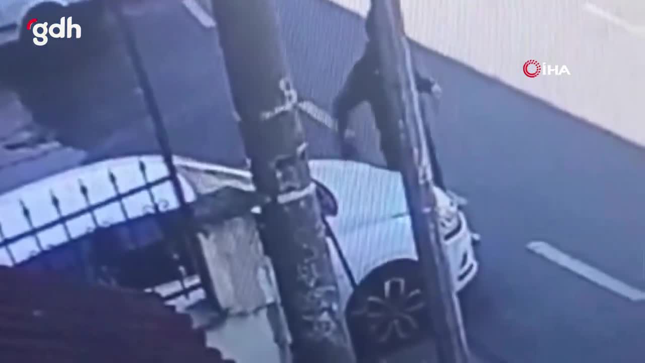 Küçükçekmece'de otelde el bombalı saldırı girişimi yaşandı