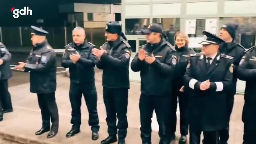 Romanya'nın Schengen'e girişiyle sınır geçişleri başladı