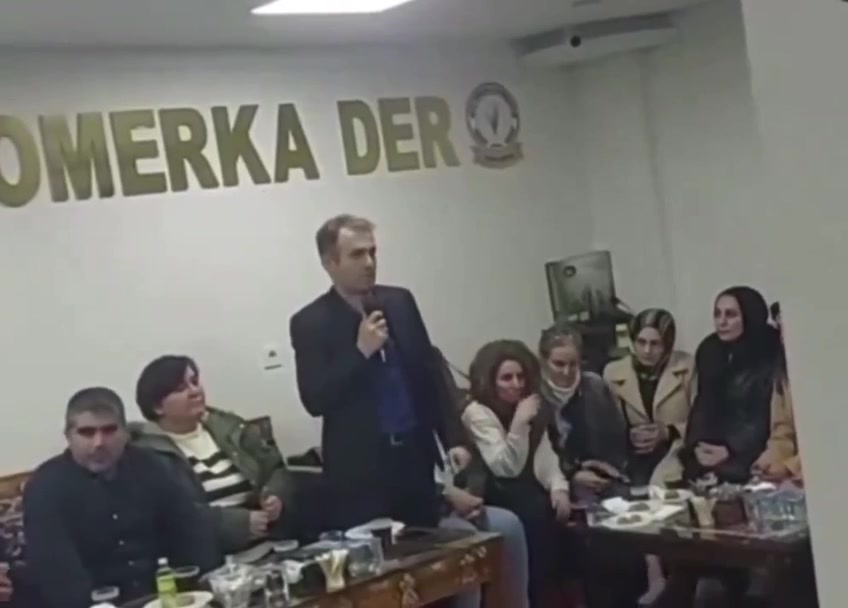 DEM Parti, Zeytinburnu'nda CHP'li meclis üyelerini tanıttı