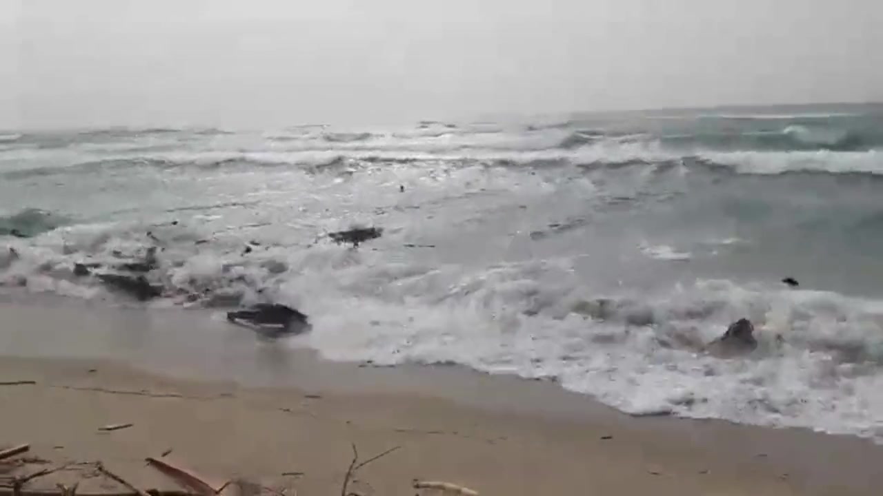 Crotone açıklarında göçmen teknesi battı: 43 ölü, 100 kayıp endişesi