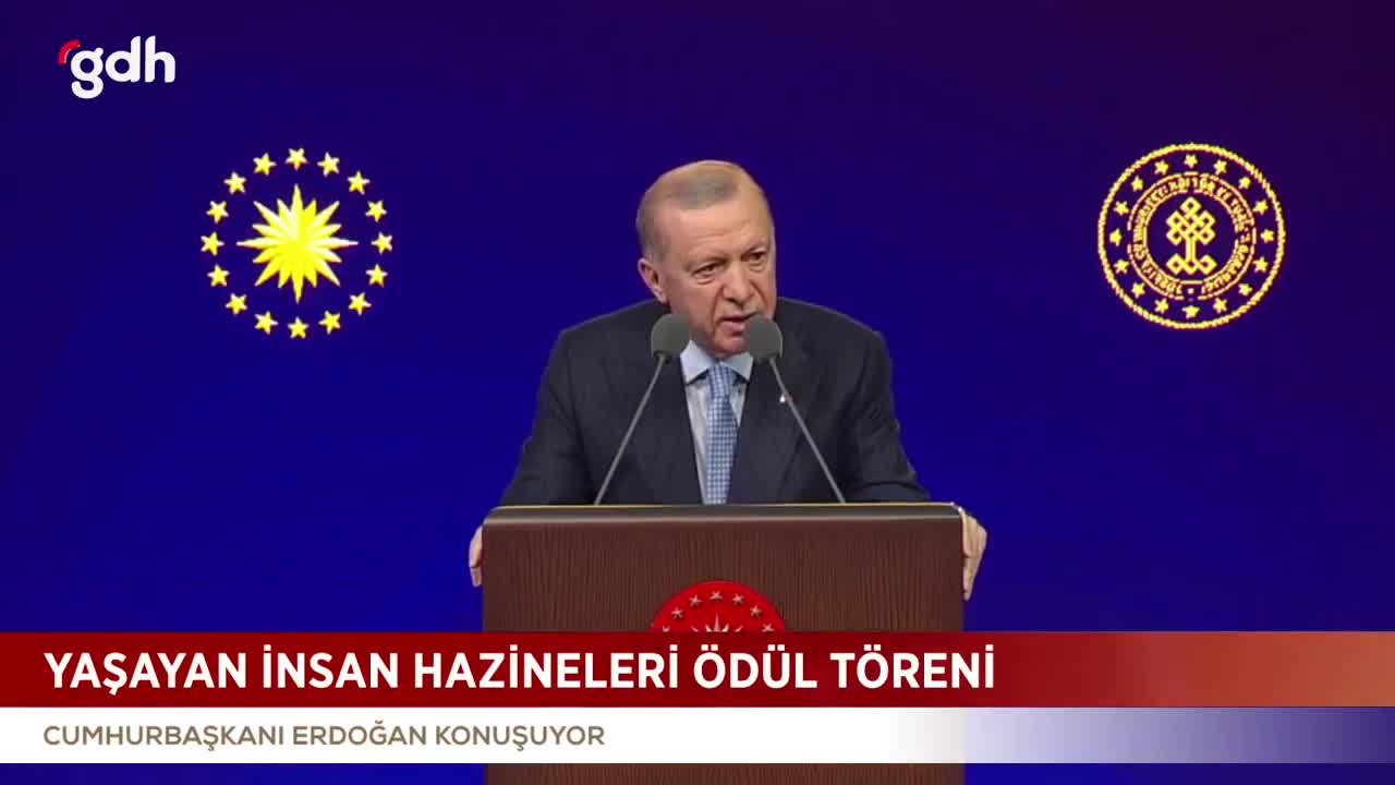 Cumhurbaşkanı Erdoğan: Gençler K-Pop'u biliyor ama Türk sanatçıları tanımıyor