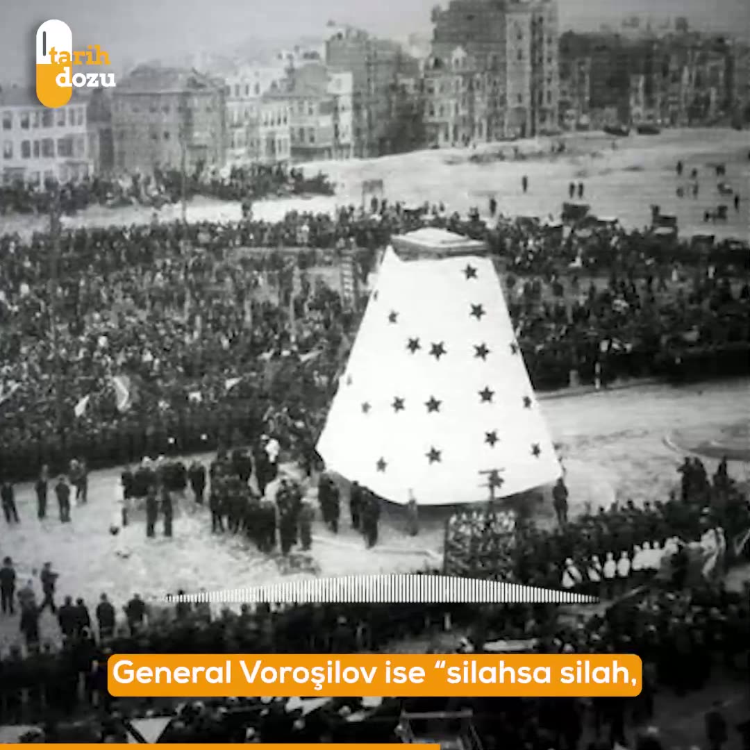 Atatürk Anıtı'ndaki 2 Rus Generalin Önemi Nedir?