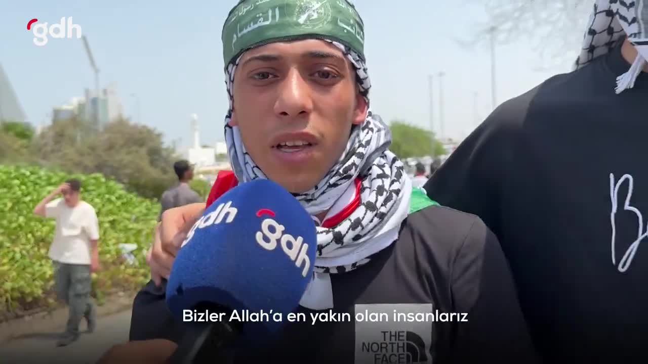 Haniye'nin cenazesinde yaralı Filistinli gencin mesajları