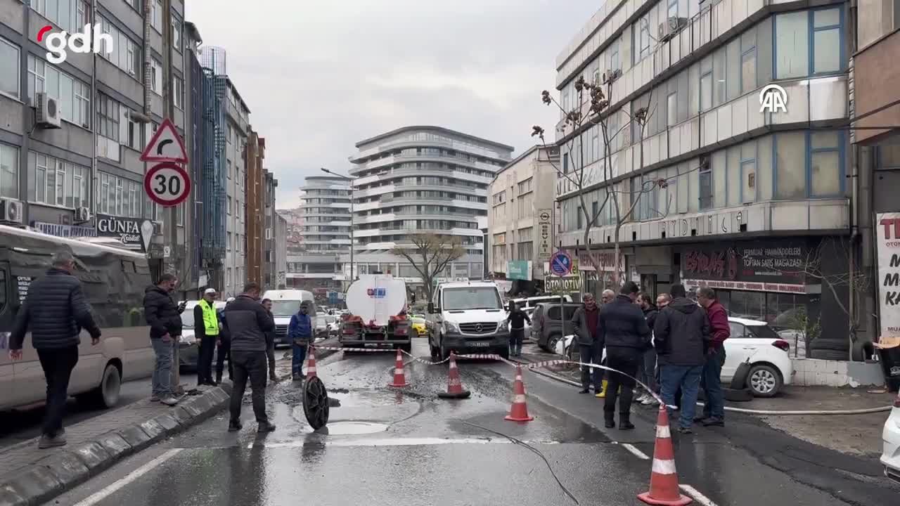Güngören'de çöken yol, İSKİ çalışırken yeniden çöktü