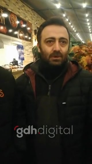 Oyuncak dağıtan ekip: Hayal dünyası yıkılmasın!