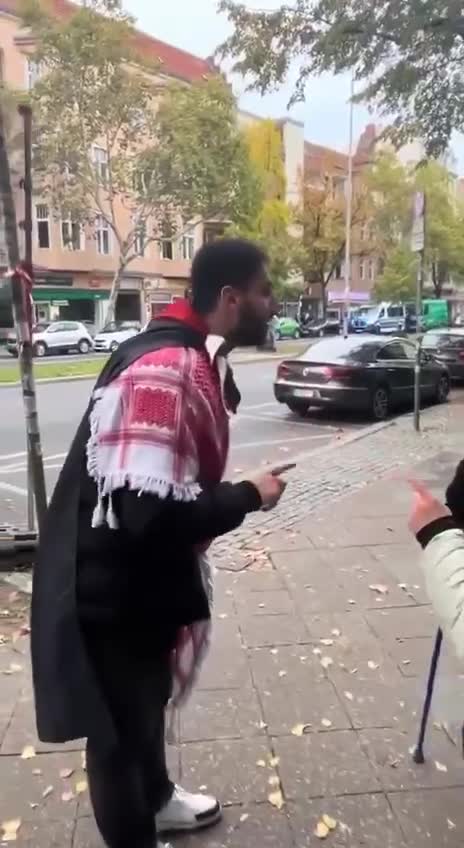 İsrail, Gazze'deki Zeytun'a hava saldırısı yaptı