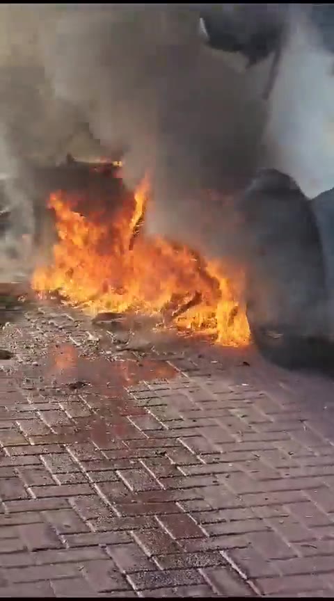 El Kassam'ın füzesi Demir Kubbe'yi aşarak aracı vurdu