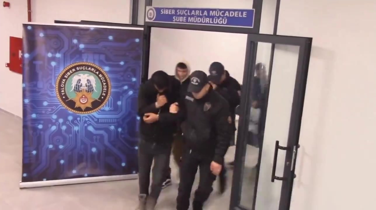 "SİBERGÖZ-25" operasyonunda 20 ilde 50 şüpheli yakalandı