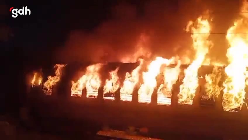 Tamil Nadu'daki tren yangınında 9 ölü, 20 yaralı