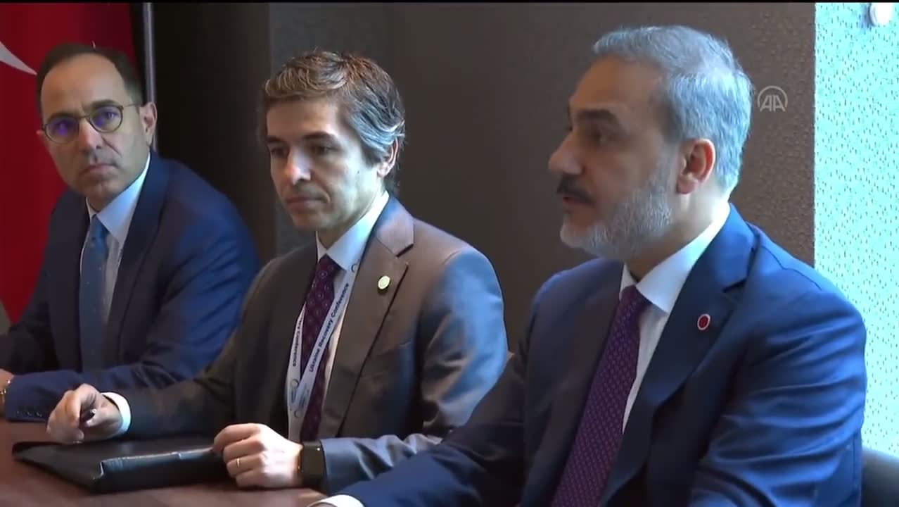 Hakan Fidan’dan Blinken’a: Müttefikliğimiz işbirliği zorluyor