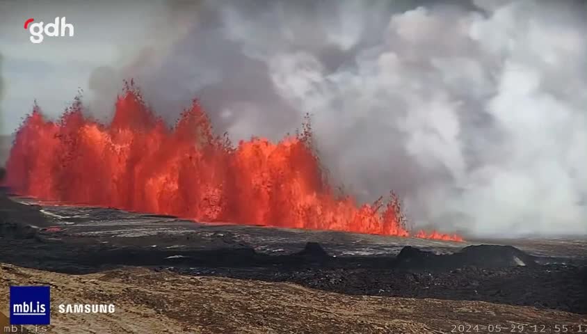 Reykjanes'te 3 ayda 5. yanardağ patlaması yaşandı