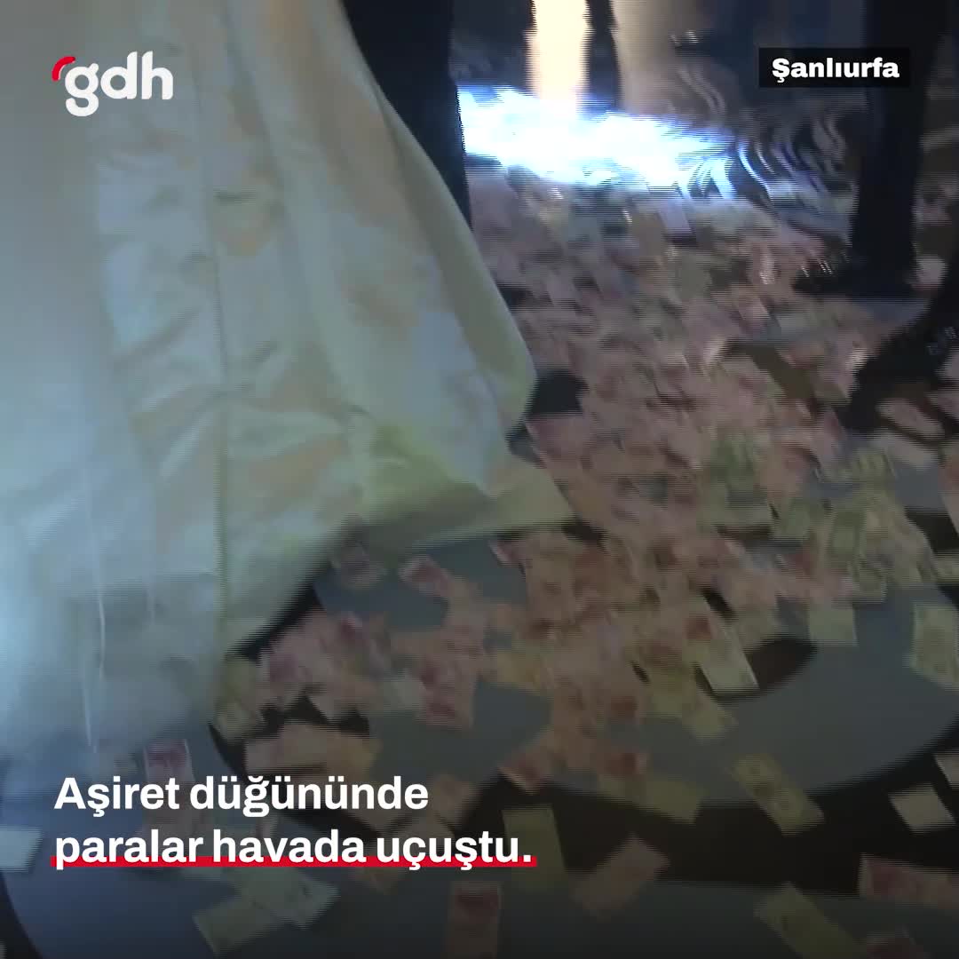 Şanlıurfa’daki aşiret düğününde paralar havada uçuştu!